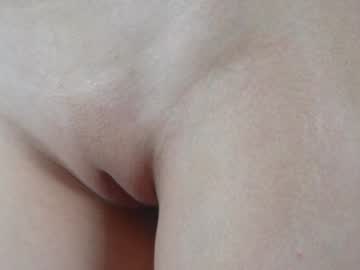 webcam girl angry_tomato_ live cam image #11590028