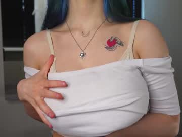 webcam girl merciabawden live cam image #11900824