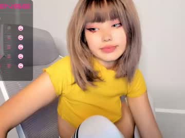 webcam girl yummysoap_ live cam image #133106