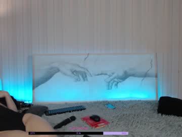webcam girl lili_and_niki live cam image #1876451
