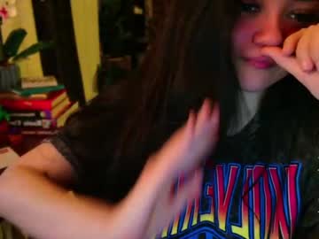 webcam girl annatigarr live cam image #9082022