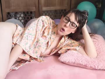 webcam girl ellynaomi live cam image #8616437