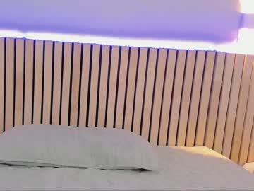 webcam girl little_effy18 live cam image #7778575