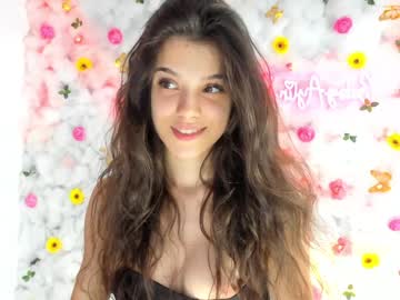 webcam girl babyaylin live cam image #11782138
