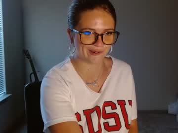webcam girl angiefaith live cam image #3736897