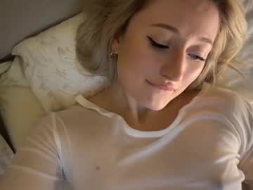webcam girl wendy_amber live cam image #11590269