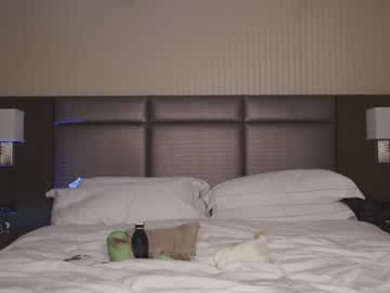 webcam couple ari_lovexo live cam image #8656652