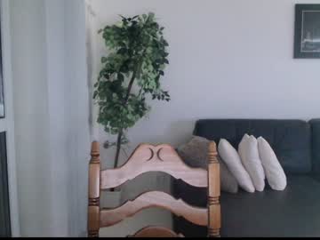 webcam girl bitter_moon live cam image #7757517