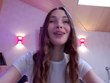 webcam girl immature_babyy live cam image #2287772