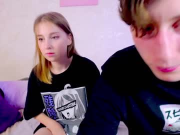 webcam couple williamandmia live cam image #3684085
