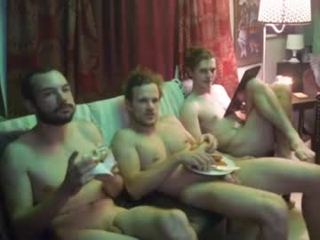 webcam man hollandhousestudios live cam image #1231318
