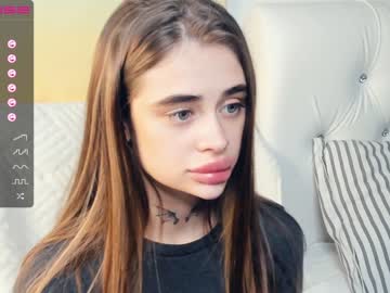 webcam girl ilaveins live cam image #3785119