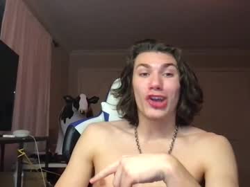 webcam man gavinstrokes live cam image #4812398