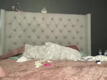 webcam couple mrsbanditfarms live cam image #4629509