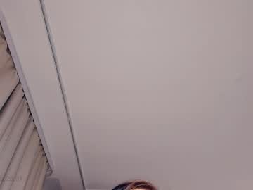 webcam girl riskyproject live cam image #11683973