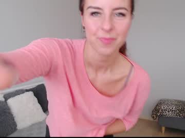 webcam girl emerald_kittycat live cam image #4707046