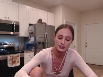 webcam girl holihurricane live cam image #7606832