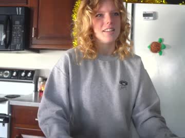webcam girl crimsonxrapture live cam image #1073379