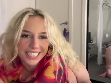 webcam girl skyyler1 live cam image #11893489