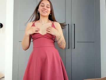 webcam girl eleonora_linn live cam image #2834085