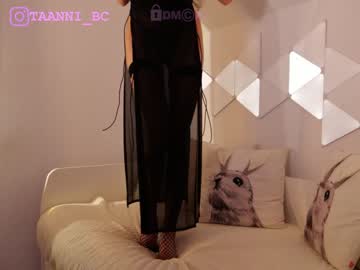 webcam girl taanni_bc live cam image #7729670