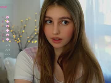 webcam girl fluffy_angel live cam image #10030606