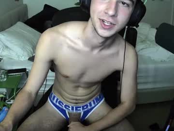 webcam man twink_danny live cam image #10746636