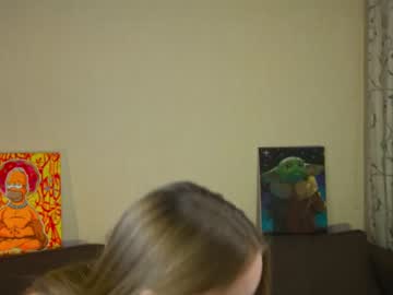 webcam girl 2girls_1dream live cam image #6576547