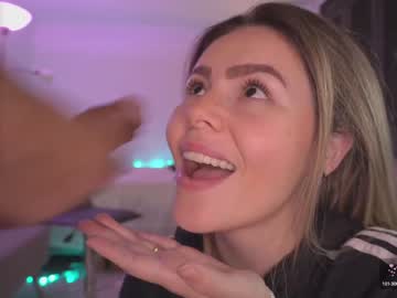 webcam girl xhxoxtxsxex live cam image #8754234