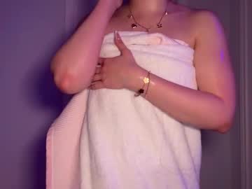 webcam girl jocelyynn live cam image #12309785