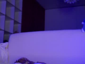 webcam girl aveksmr live cam image #11287070