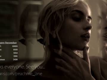 webcam girl peach_me live cam image #1172920