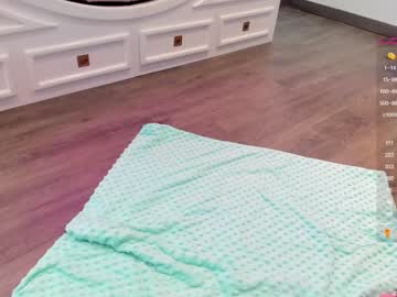 webcam girl ashlyeroberts1 live cam image #1963268