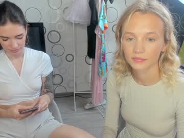 webcam girl xoanetta live cam image #3416645