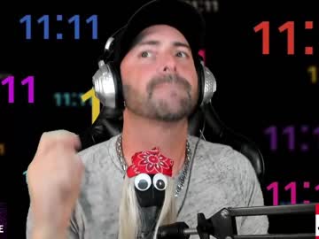 webcam man whaaaaaaaat live cam image #1269840