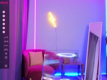 webcam girl i_n_d_i_c_a live cam image #5736494