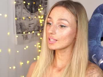 webcam girl artease live cam image #7083181