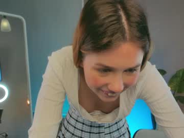 webcam girl yohji_yamamotoo live cam image #4480634