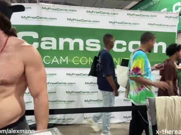 webcam man alexmanndickerson live cam image #9804361