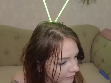 webcam girl ginger_pie live cam image #12721375