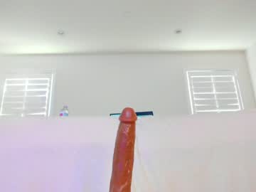 webcam girl instantcamsnow live cam image #23697