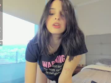 webcam girl yourfreakygirl live cam image #12923571