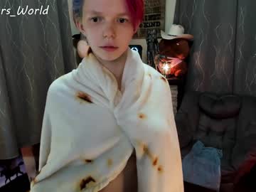 webcam girl murbears_world live cam image #2973632