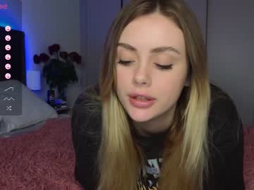 webcam girl sky_magic live cam image #8771931