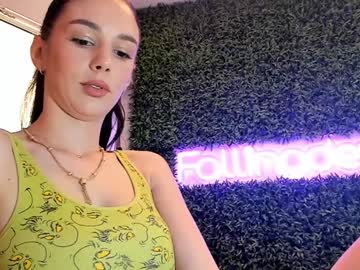 webcam girl hotfallingdevil live cam image #11217669
