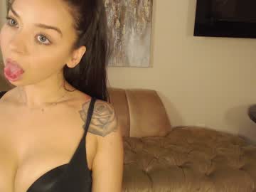webcam girl stacimarierose live cam image #3745163
