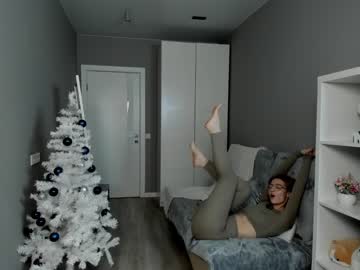 webcam couple christine_bae live cam image #8087634
