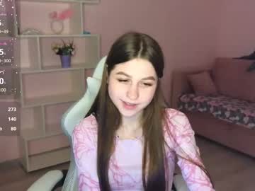 webcam girl kristy_wow live cam image #12203337