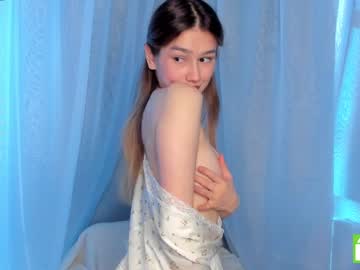 webcam girl _vi_vi_ live cam image #9398958