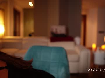 webcam girl therealbonnieclydex live cam image #7633605